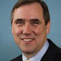 Photograph of Jeff Merkley